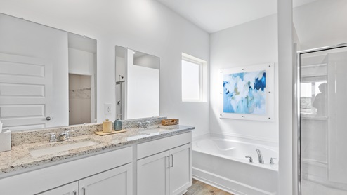 If you're looking for a new home in Tuscaloosa, Alabama, you should visit Parkway Gardens by D.R. Horton! This community is conveniently located just minutes away from both the University of Alabama and Shelton State Community College in Moundville, AL, making it an ideal choice for those looking to live close to these college towns. Moundville, near where Parkway Gardens is situated, boasts a rich archaeological history and offers opportunities for outdoor adventures such as hiking.