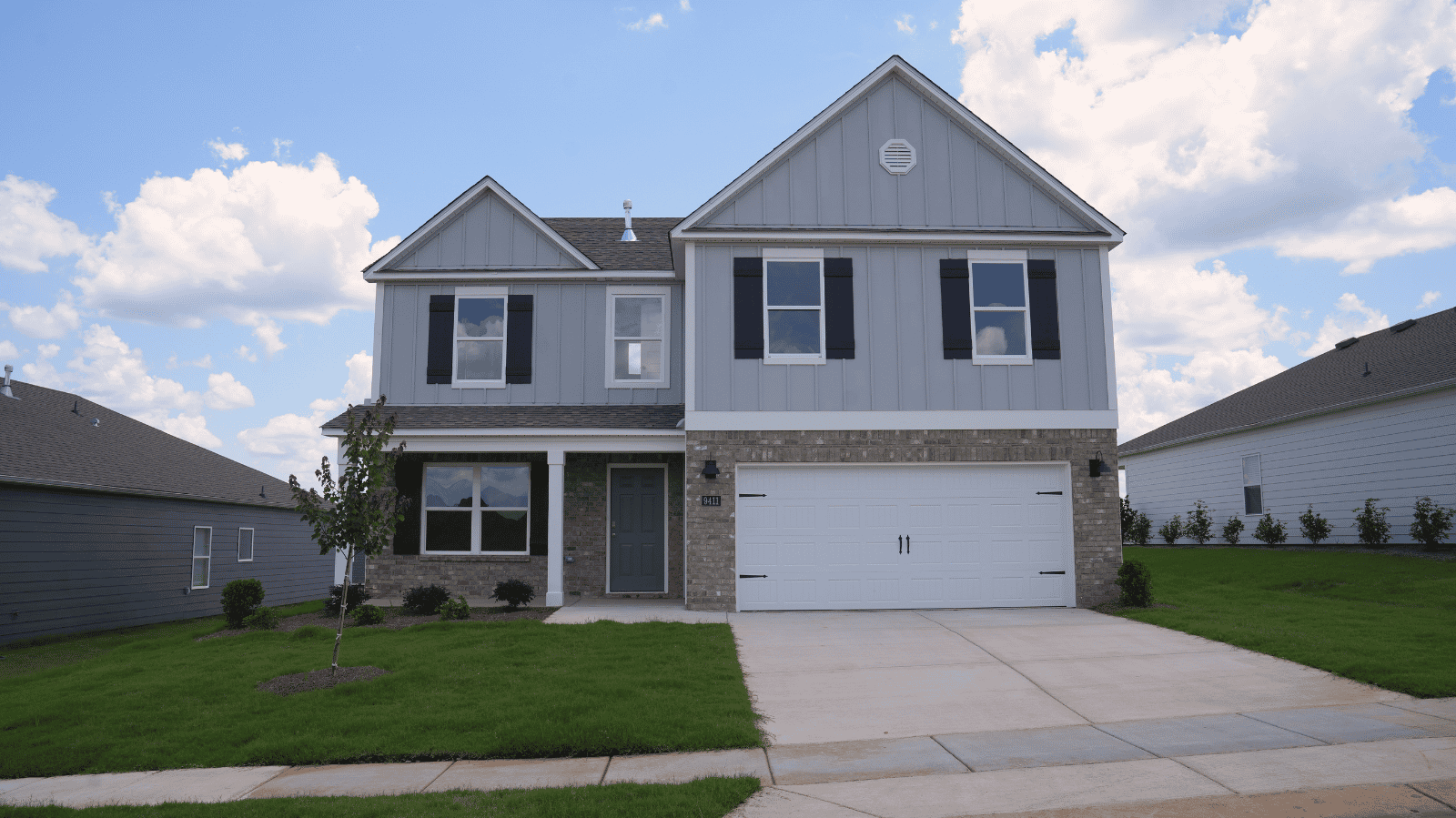 9411 Parkway Gardens Loop exterior