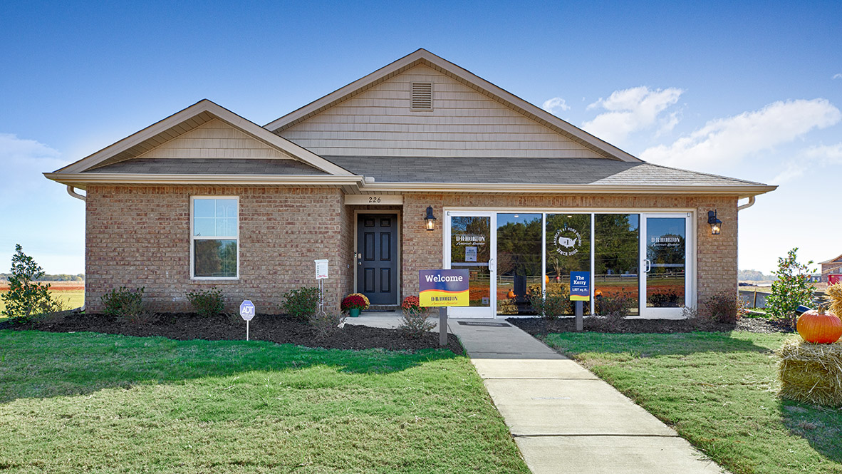 New Homes in The Links at Canebrake ATHENS, AL Tradition Series