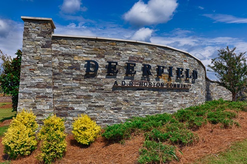 Deerfield community monument signage.