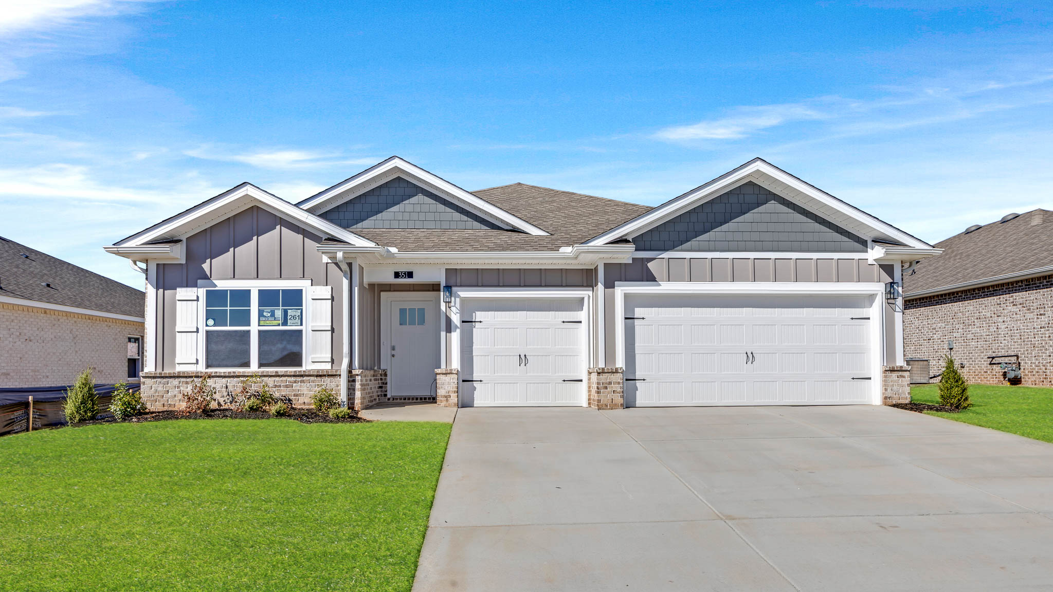 351 Jackson Point Cir exterior