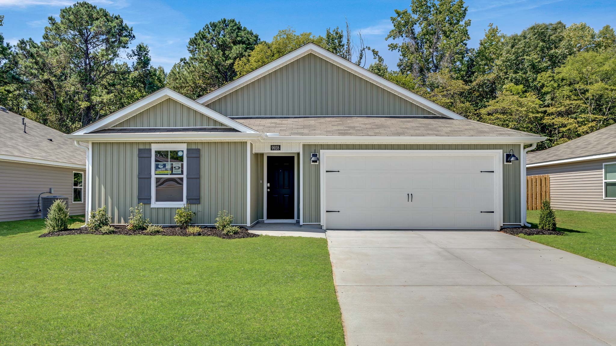 9928 Sequoyah Cove Drive SE exterior