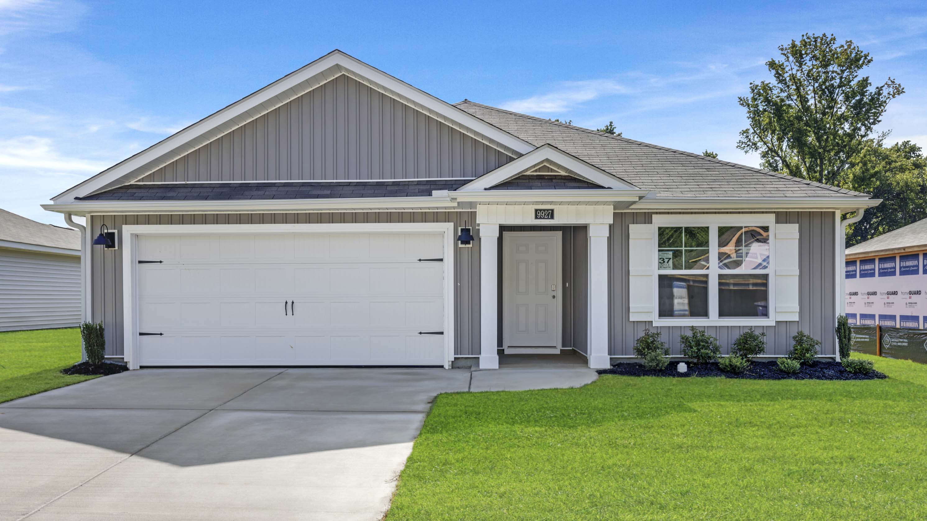9927 Sequoyah Cove Drive SE exterior