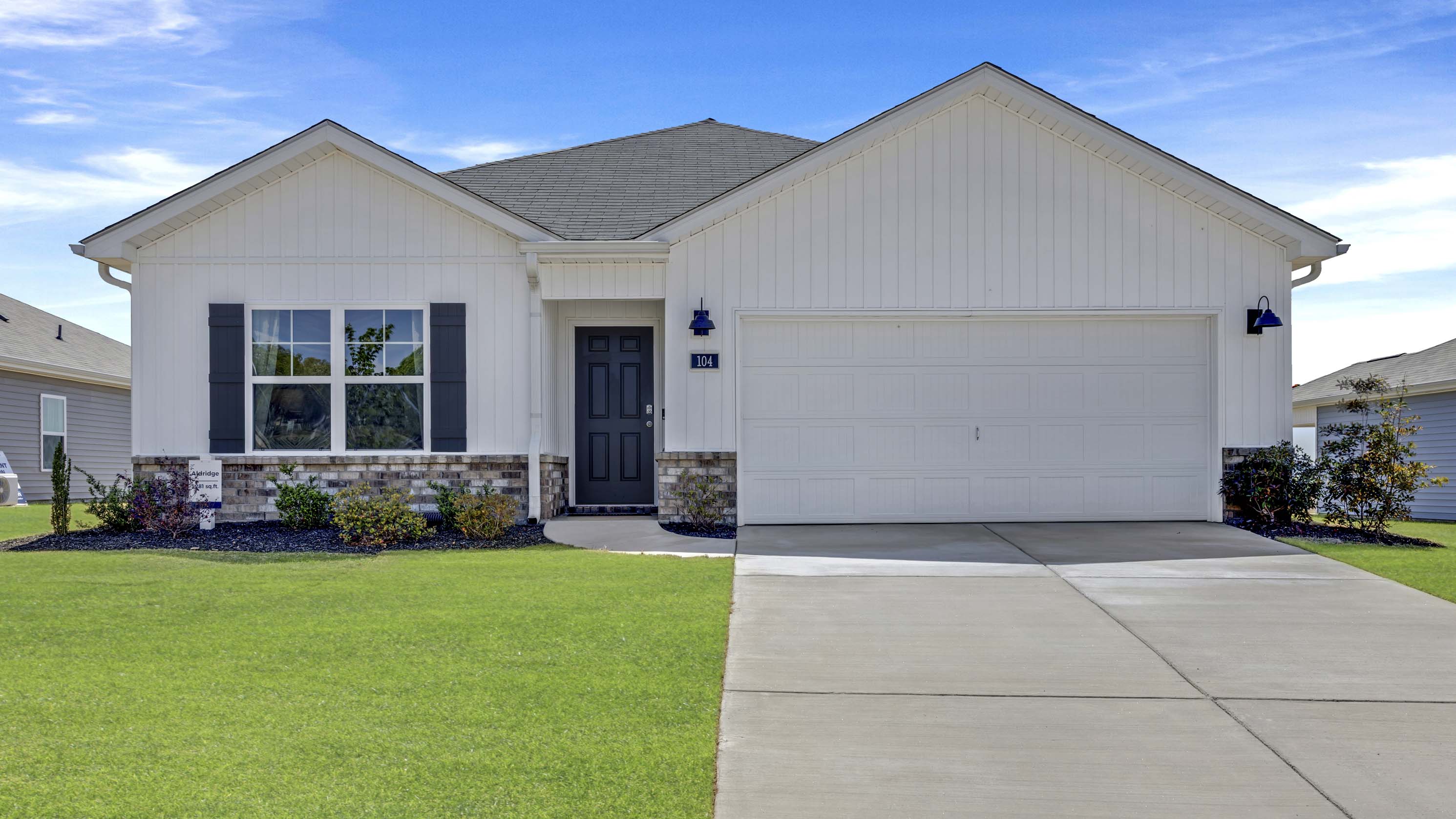 104 Saw Palmetto Drive exterior