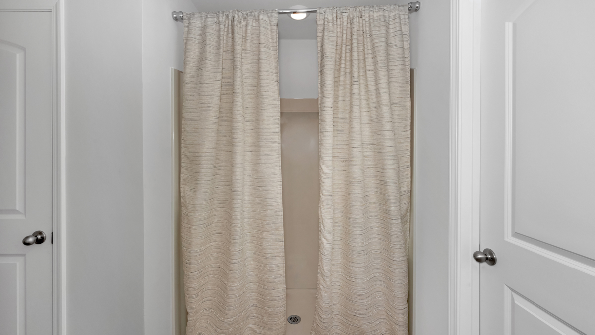 Primary bath with walk in shower