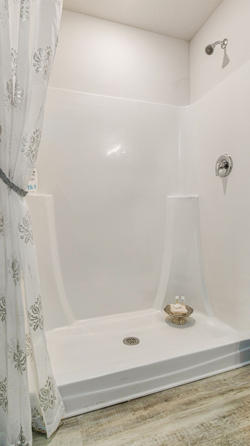 Primary Shower