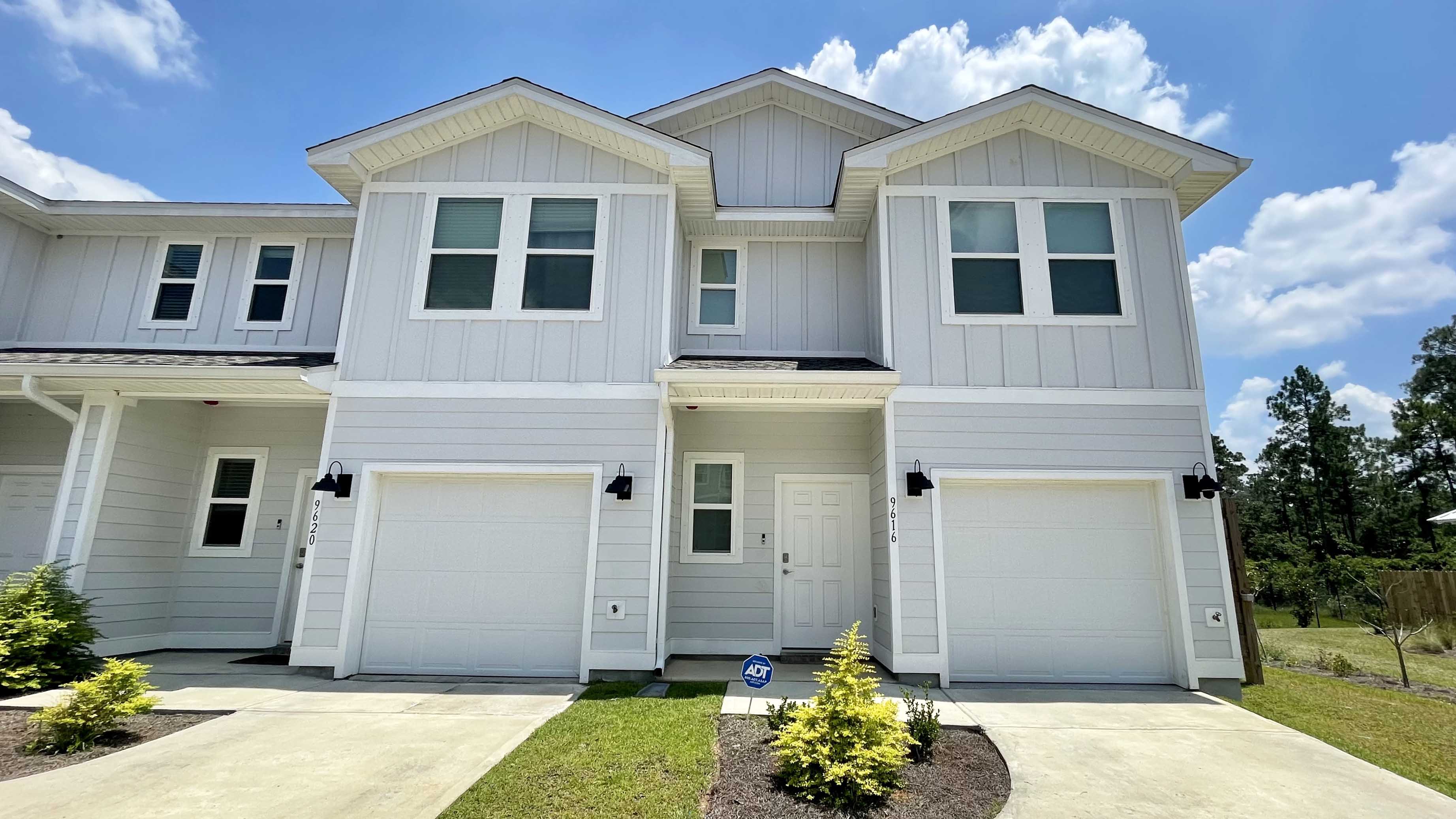 Available Home in Lancelot Townhomes Milton, FL D.R. Horton