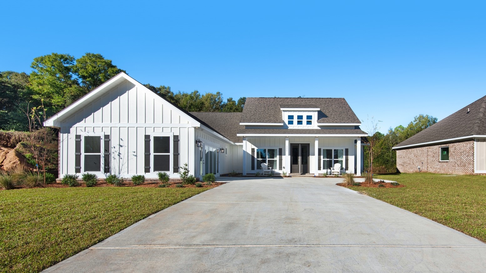 5930 Greenfield St exterior