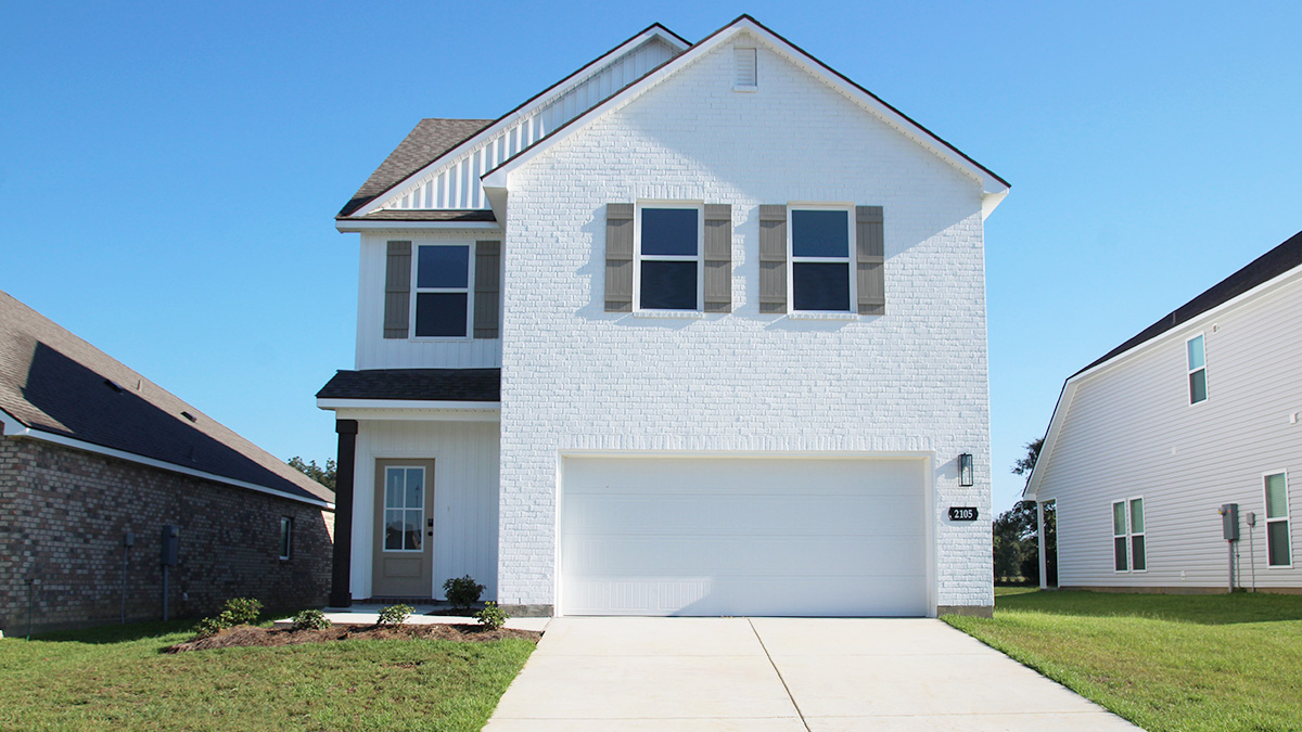 2105 Clark Avenue exterior