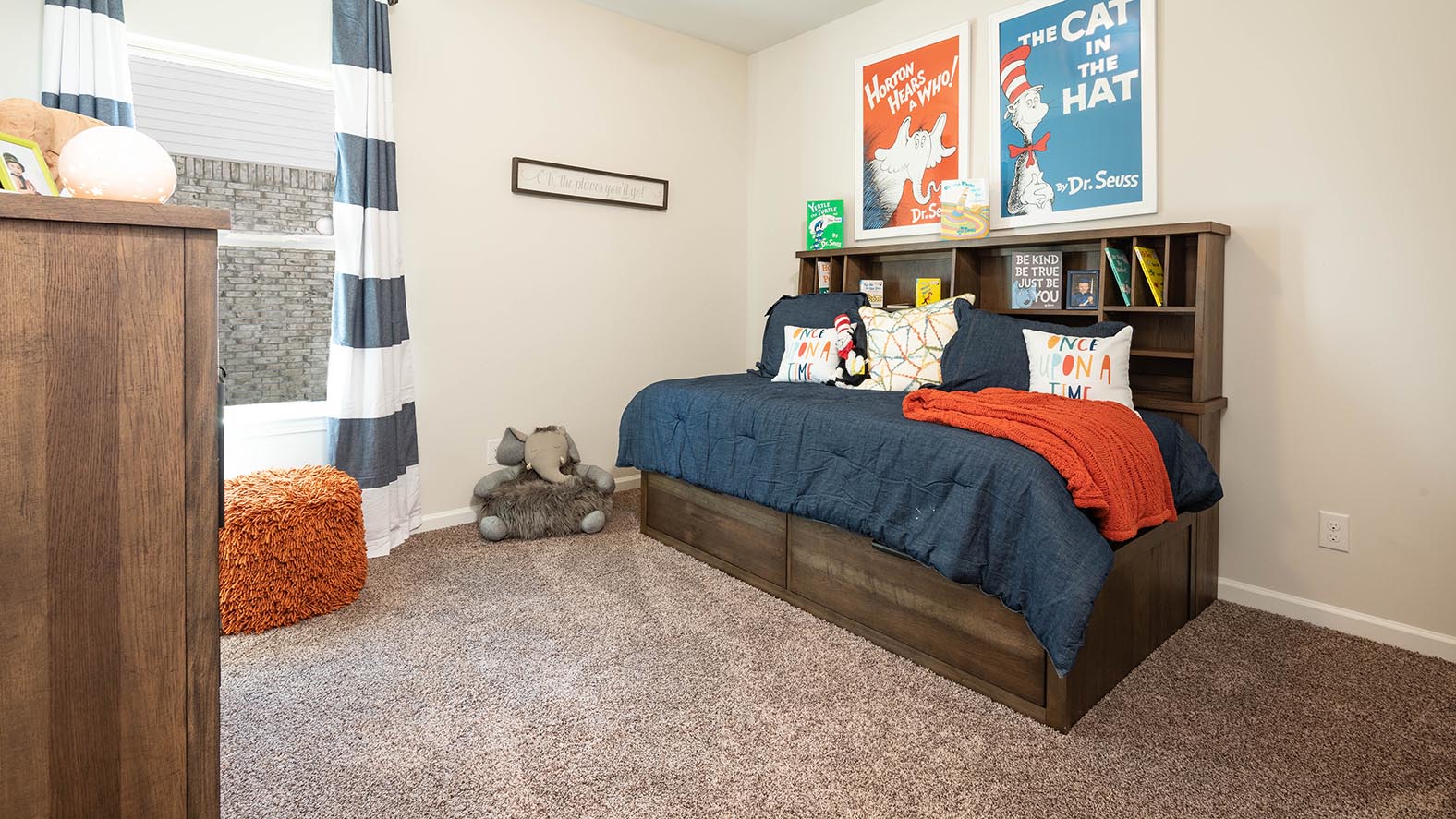 third bedroom with full or queen size bedroom