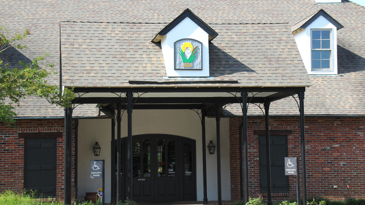 Clubhouse Bistro