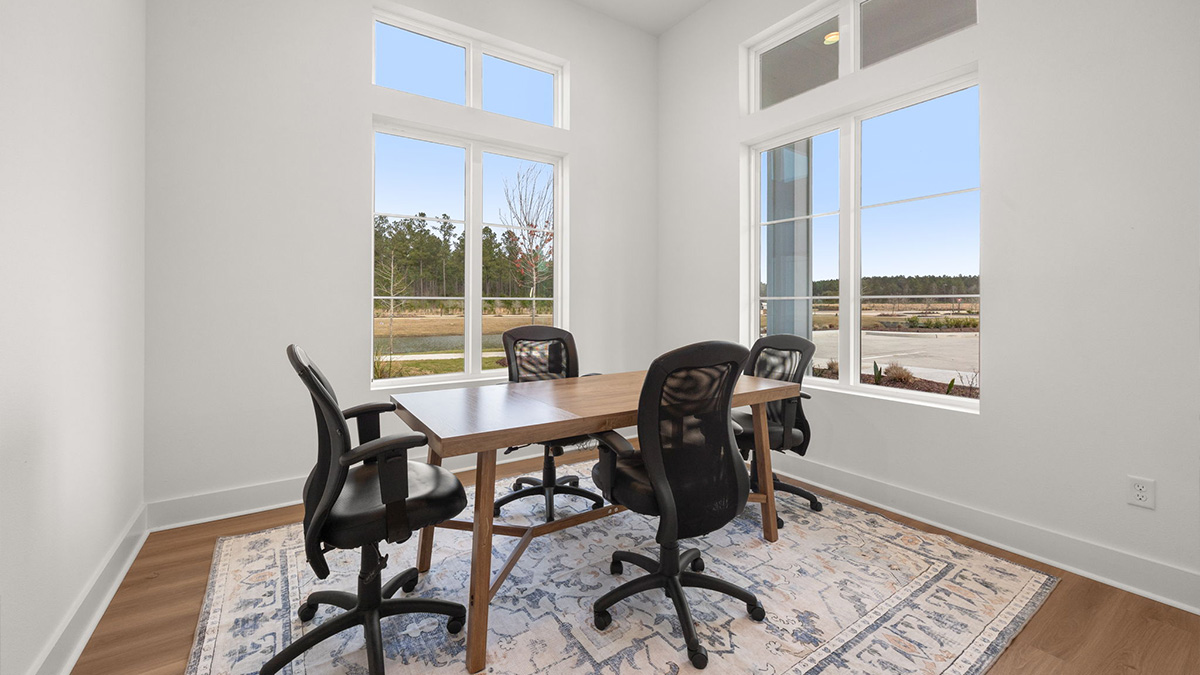 business center in amenity center