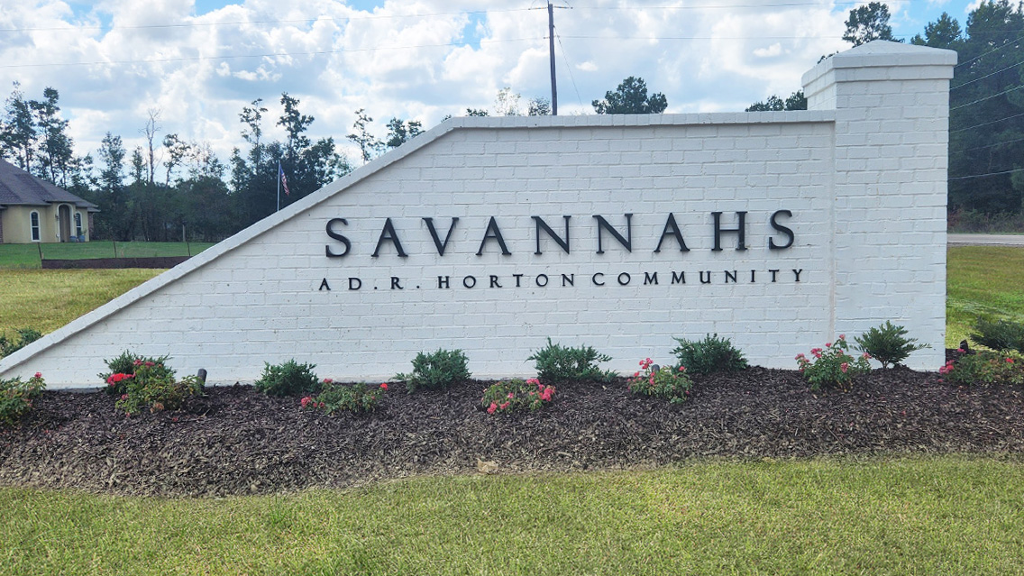 savannahs monument sign image - savannahs subdivision in robert,la