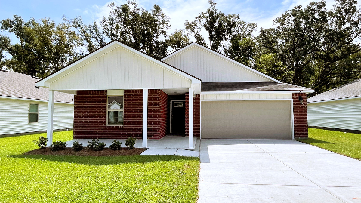 New Homes in River Road Estates HAHNVILLE, LA Tradition Series
