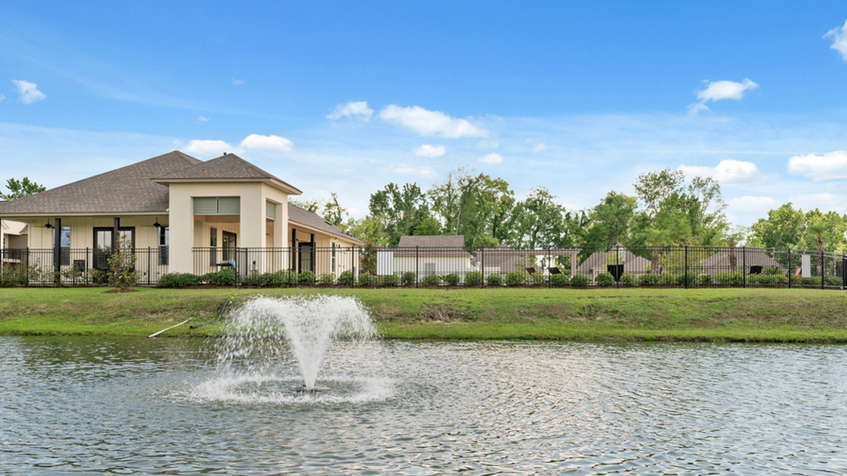 New Homes in Pelican Lakes BATON ROUGE, LA D.R. Horton