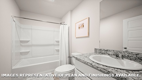 second bathroom with shower tub combo