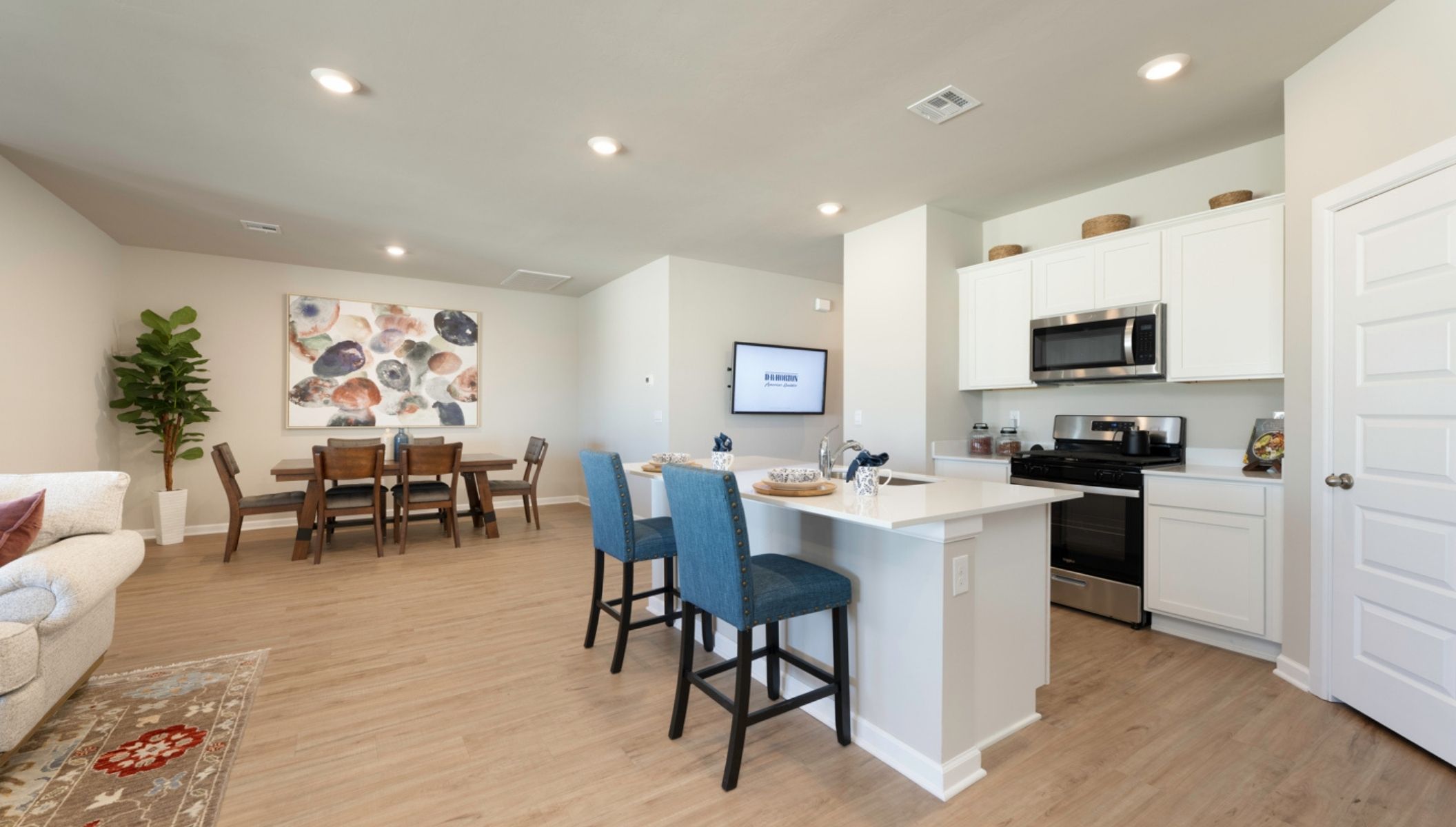 New homes in Piedmont, OK by DR Horton