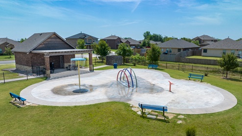 Community splash pad
