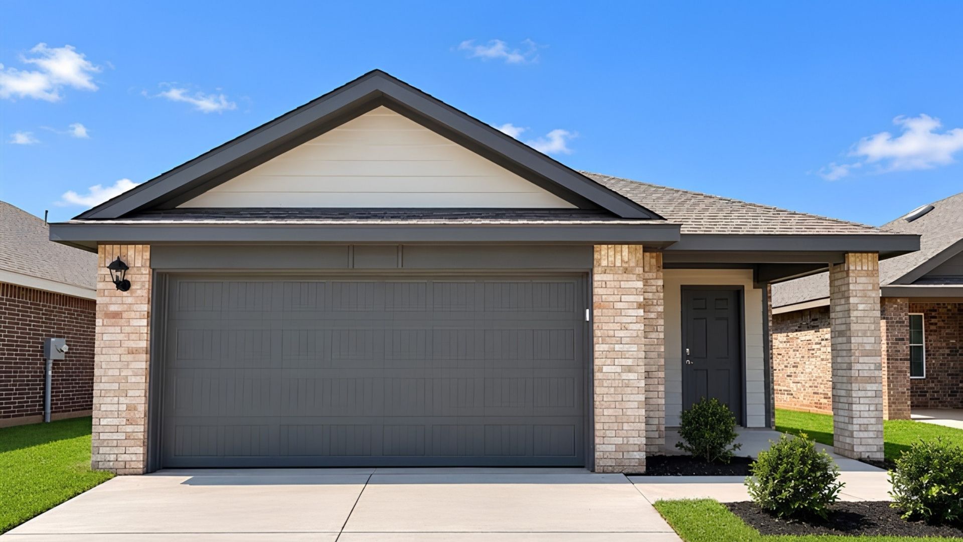 10513 RED THISTLE DR exterior