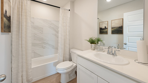 Welcome to the Diana floor plan, where comfort meets sophistication in the heart of The Enclave at Hefner Crossing Community, nestled in the scenic beauty of Oklahoma City, Oklahoma. As a beacon of natural light and airy spaciousness, the Diana offers a single-story layout with 3 bedrooms, 2 baths, and a generous 1535 square feet of living space, perfect for those seeking a bright and inviting retreat.