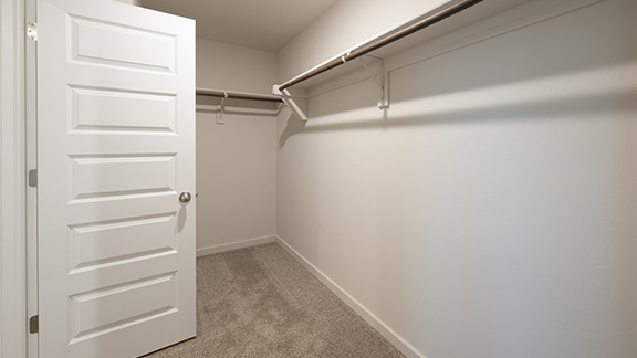 Welcome to the Diana floor plan, where comfort meets sophistication in the heart of The Enclave at Hefner Crossing Community, nestled in the scenic beauty of Oklahoma City, Oklahoma. As a beacon of natural light and airy spaciousness, the Diana offers a single-story layout with 3 bedrooms, 2 baths, and a generous 1535 square feet of living space, perfect for those seeking a bright and inviting retreat.