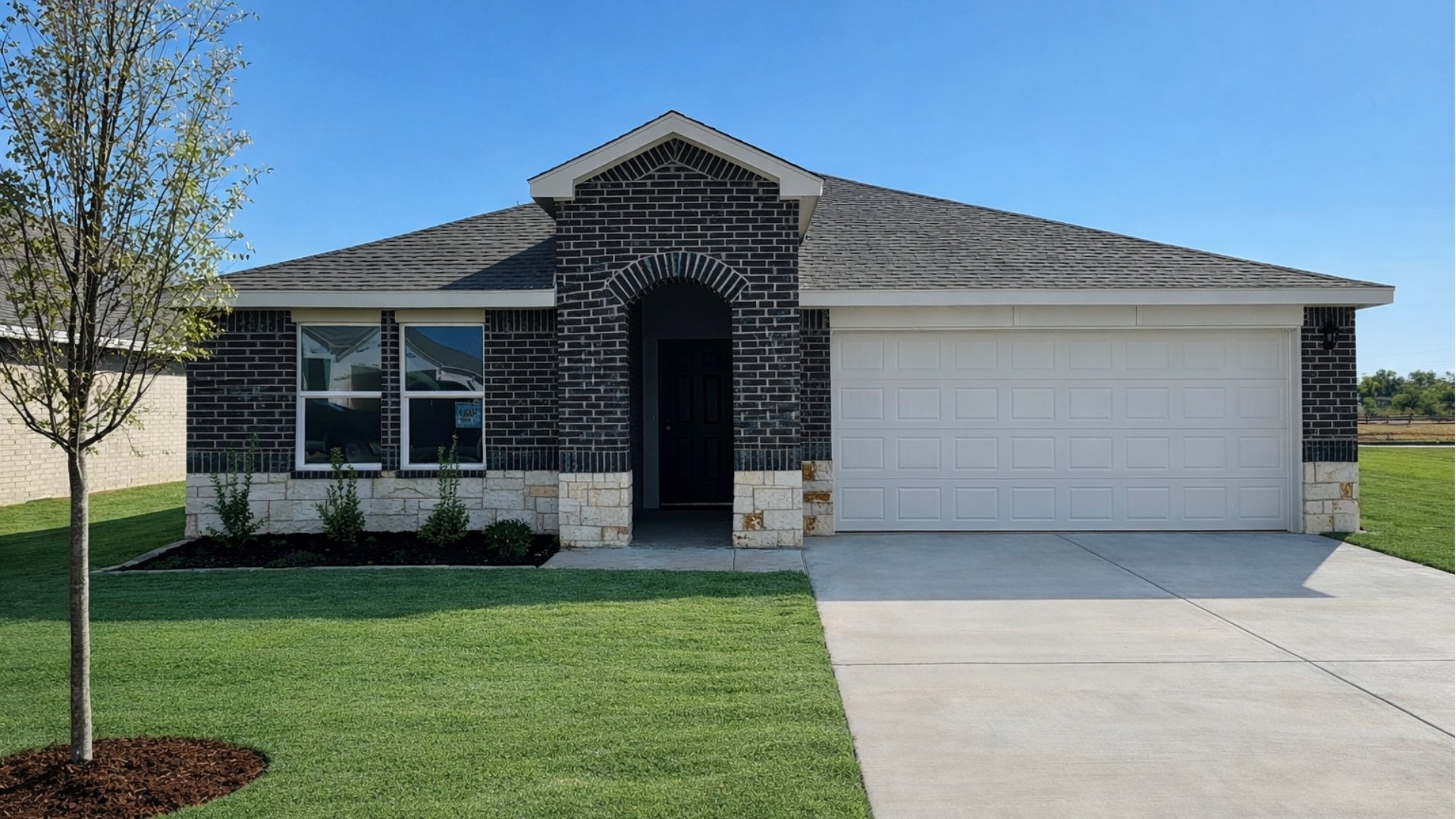 single-story rendering of new home in Noble, OK