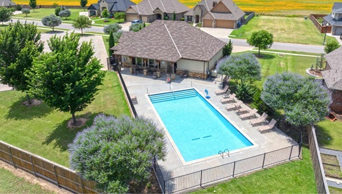 Windstone clubhouse. New homes in Norman, Oklahoma by DR Horton