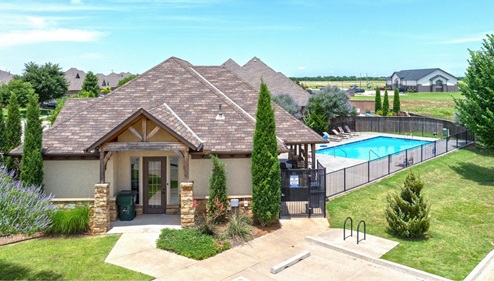 Windstone clubhouse. New homes in Norman, Oklahoma by DR Horton