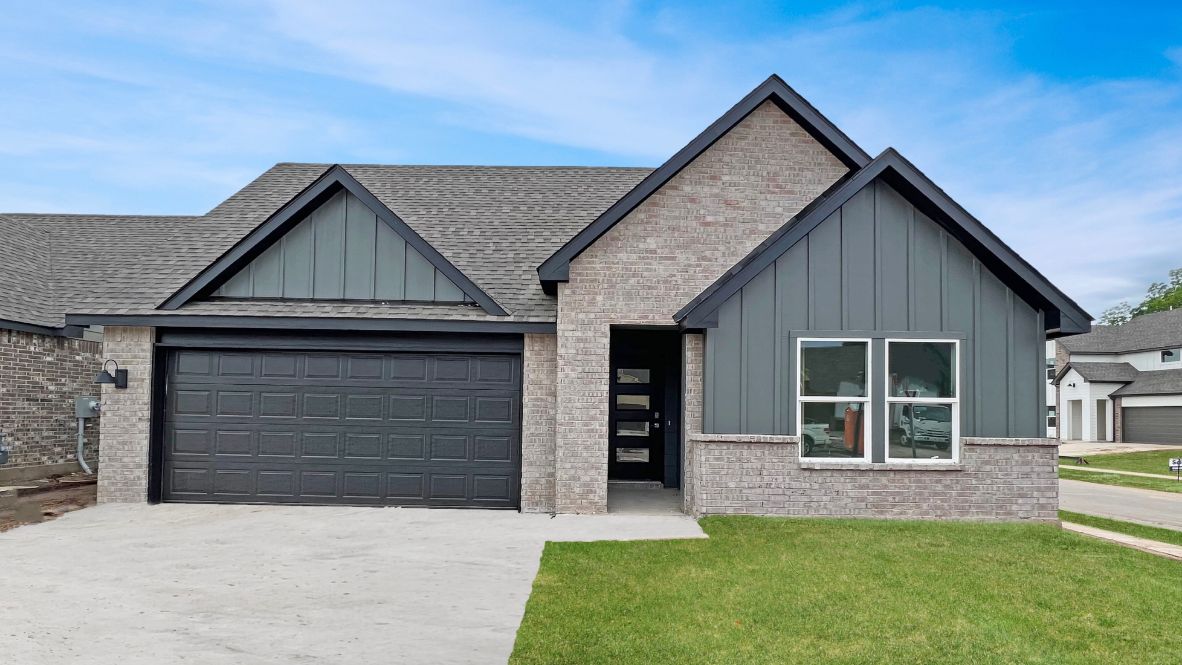 Laredo floorplan in Hollow Brook