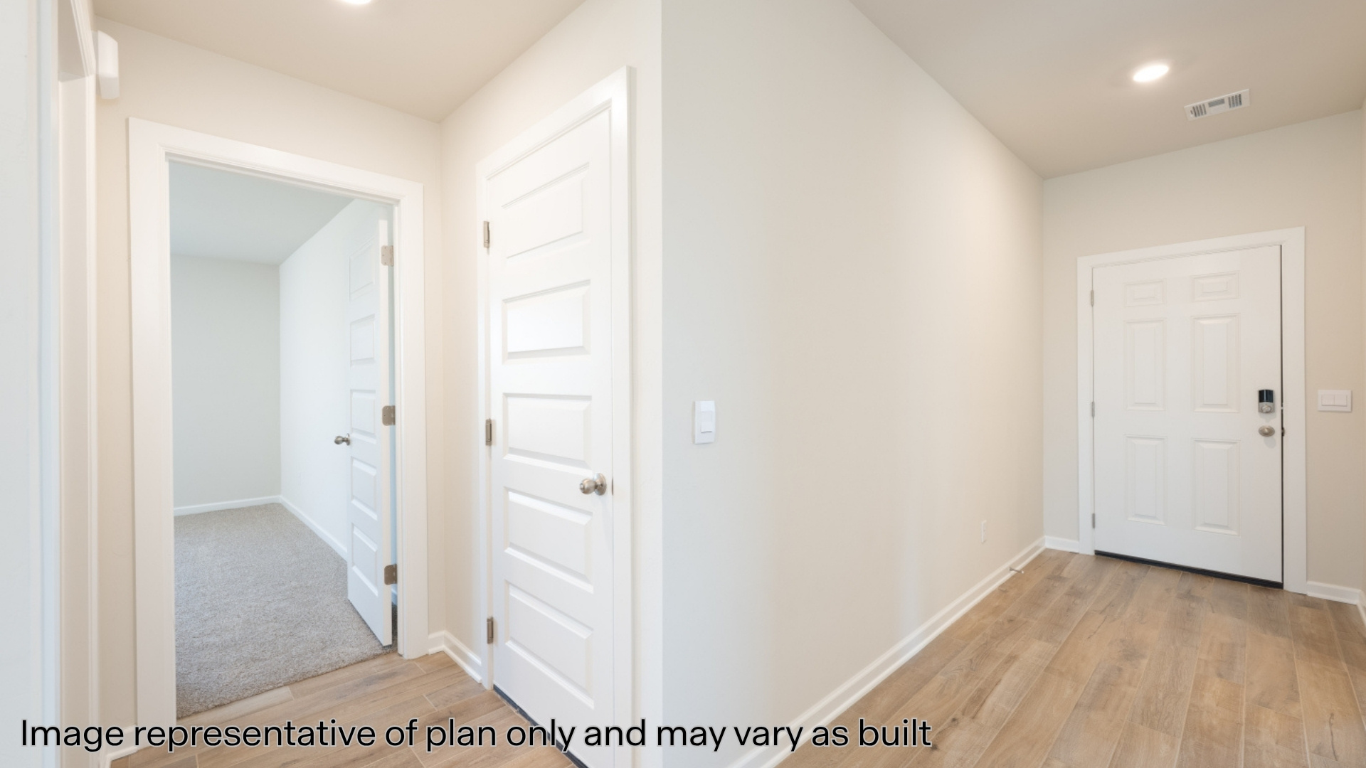 Entryway to Cali in Town central