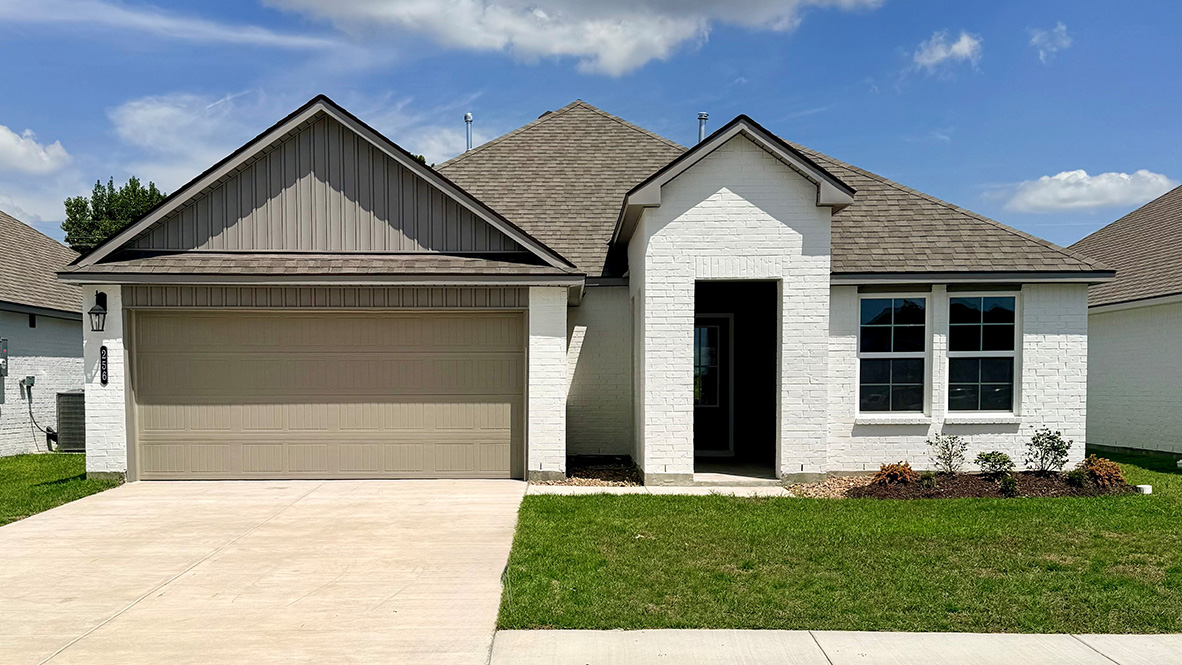 Welcome to 256 Pipers Lane in Sulphur, LA