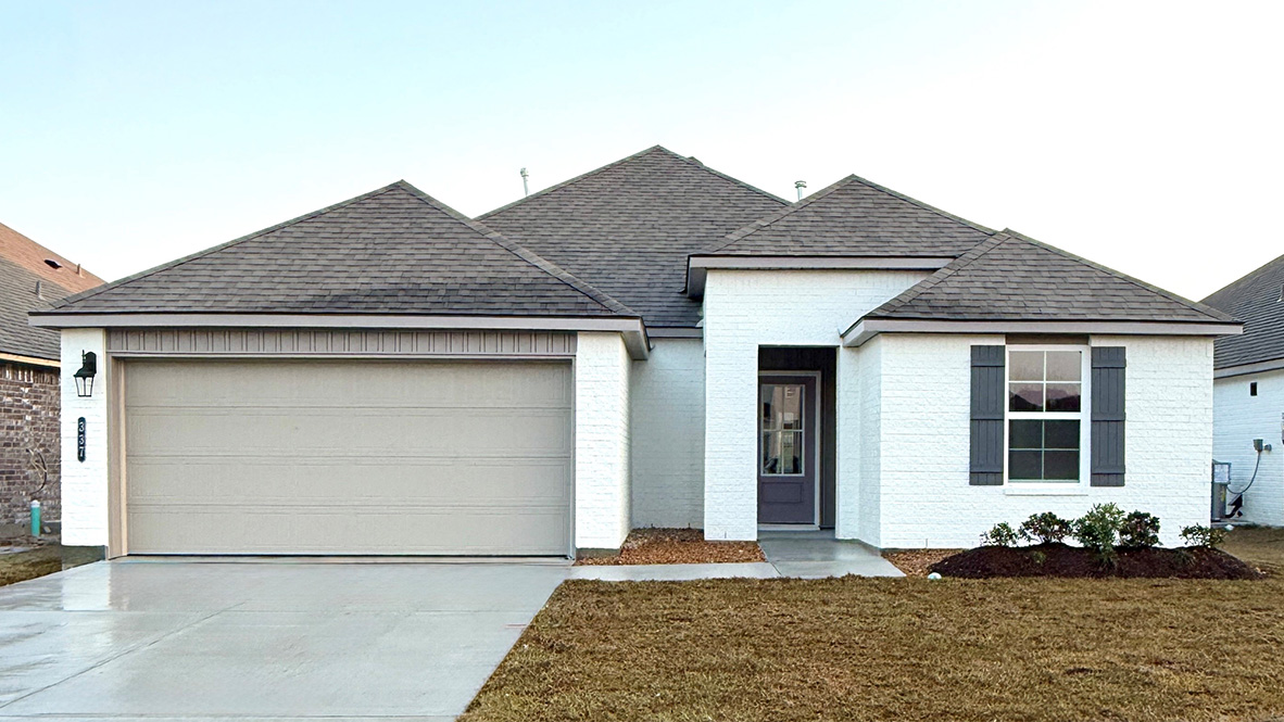 Welcome to 337 Sawyer Drive in Sulphur, LA