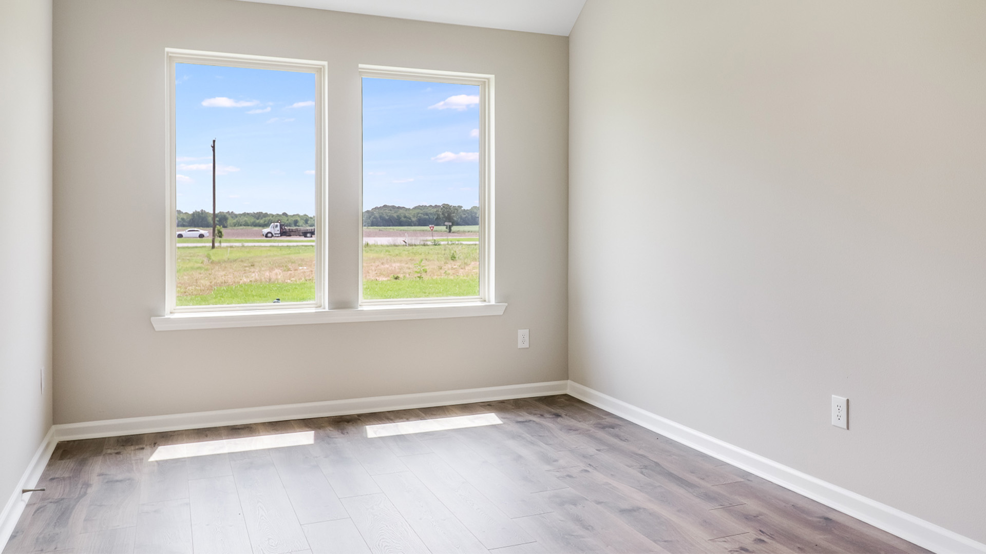 Welcome to 260 Pipers Lane in Mimosa Park in Sulphur, LA