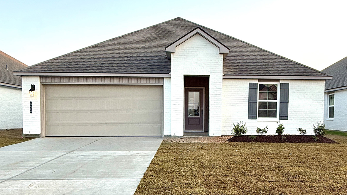 Welcome to 333 Sawyer Drive in Sulphur, LA