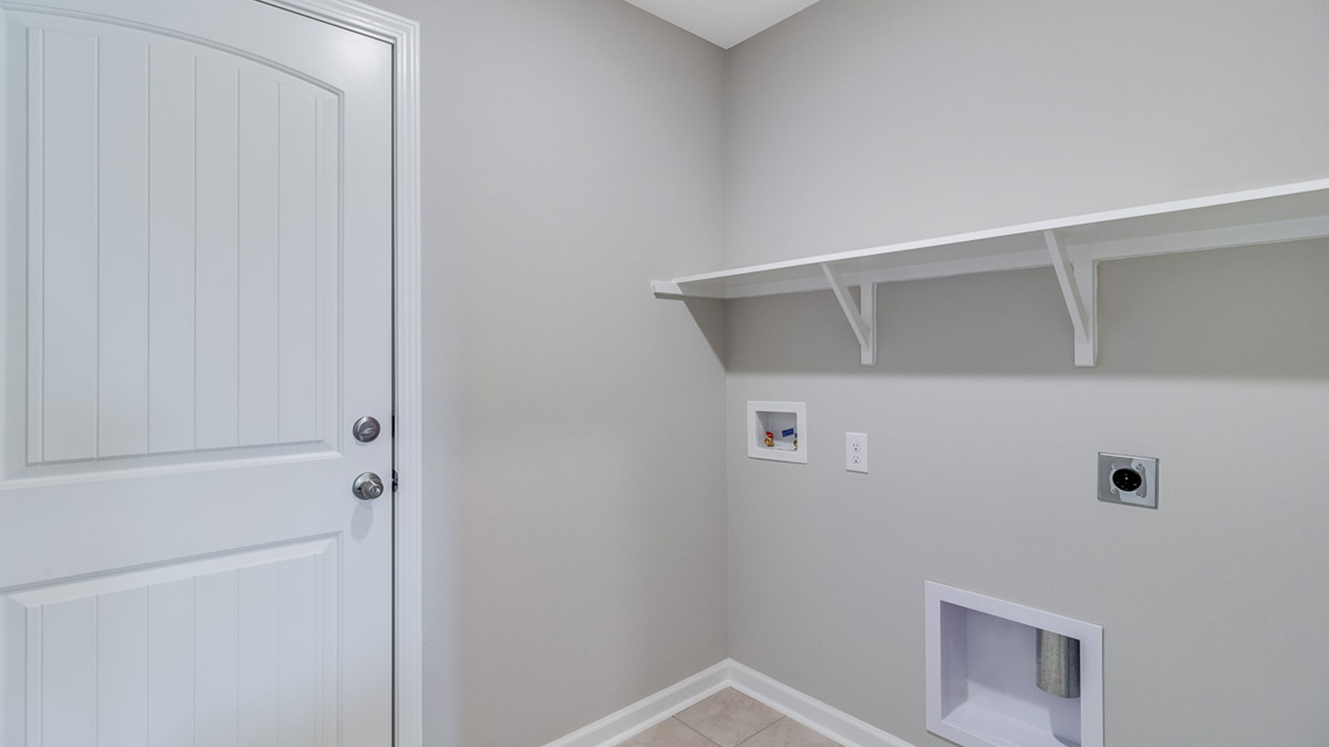 Welcome to 3133 Sapphire Drive in Crest at Morganfield in Lake Charles, LA