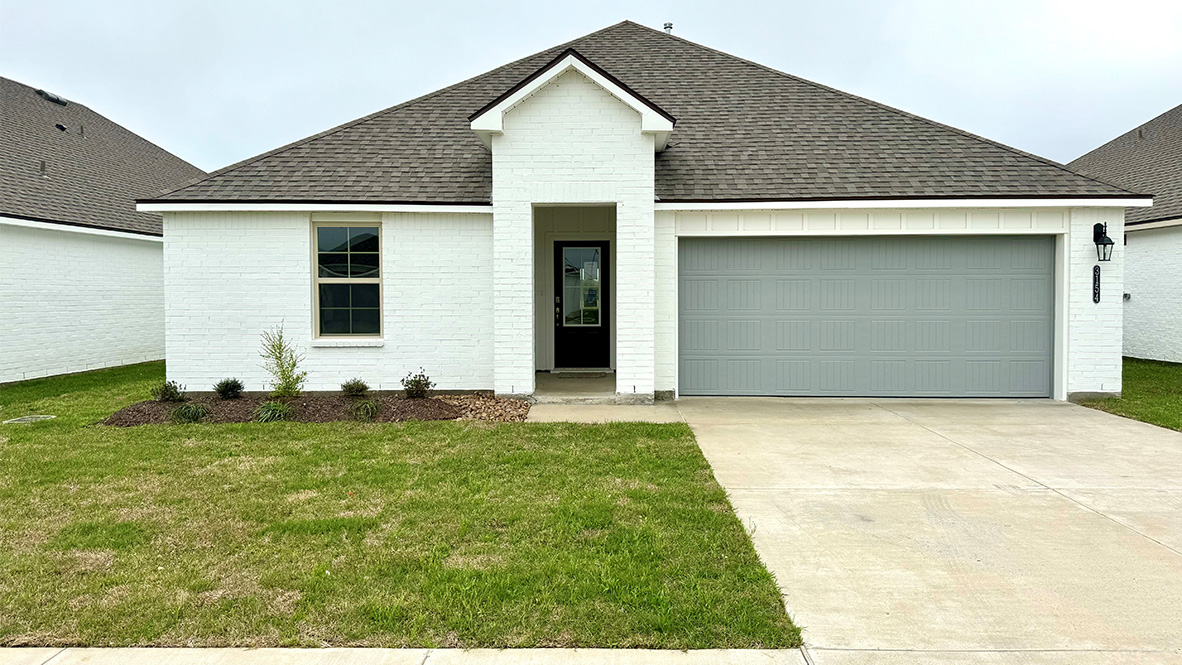 Available Home in Crest at Lake Charles, LA D.R. Horton