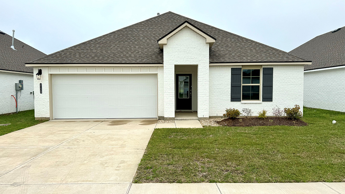 Available Home in Crest at Lake Charles, LA D.R. Horton