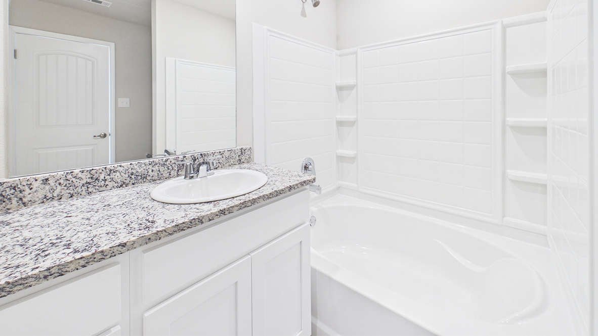 Welcome to the Abby plan in Savannah Lakes in Lake Charles, LA
