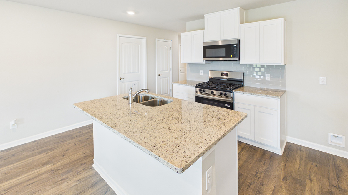 Tour the Emma plan in new home community Savannah Lakes in Lake Charles, LA