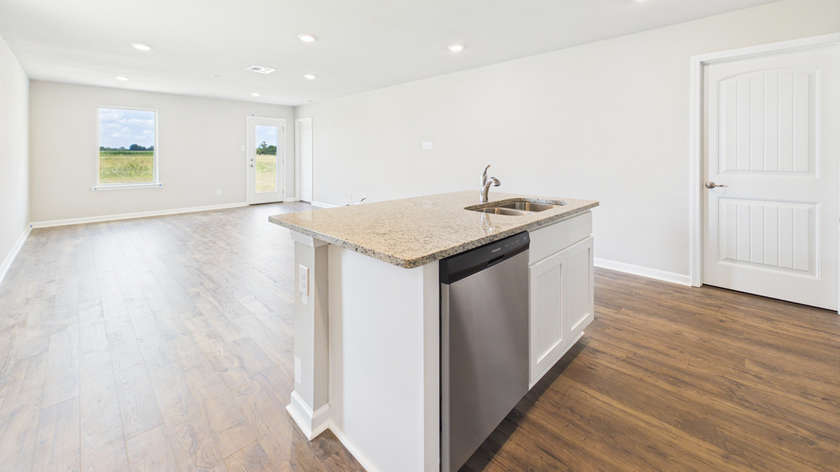 Tour the Emma plan in new home community Savannah Lakes in Lake Charles, LA