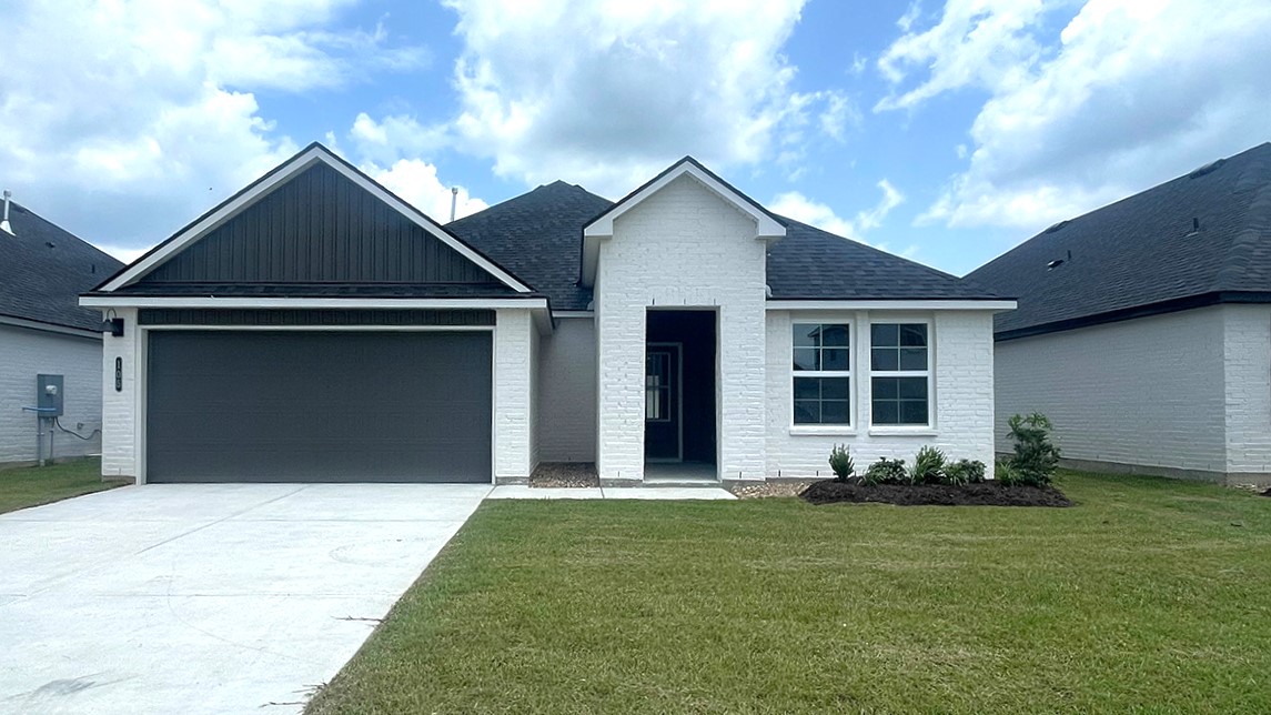 105 Esson Drive exterior