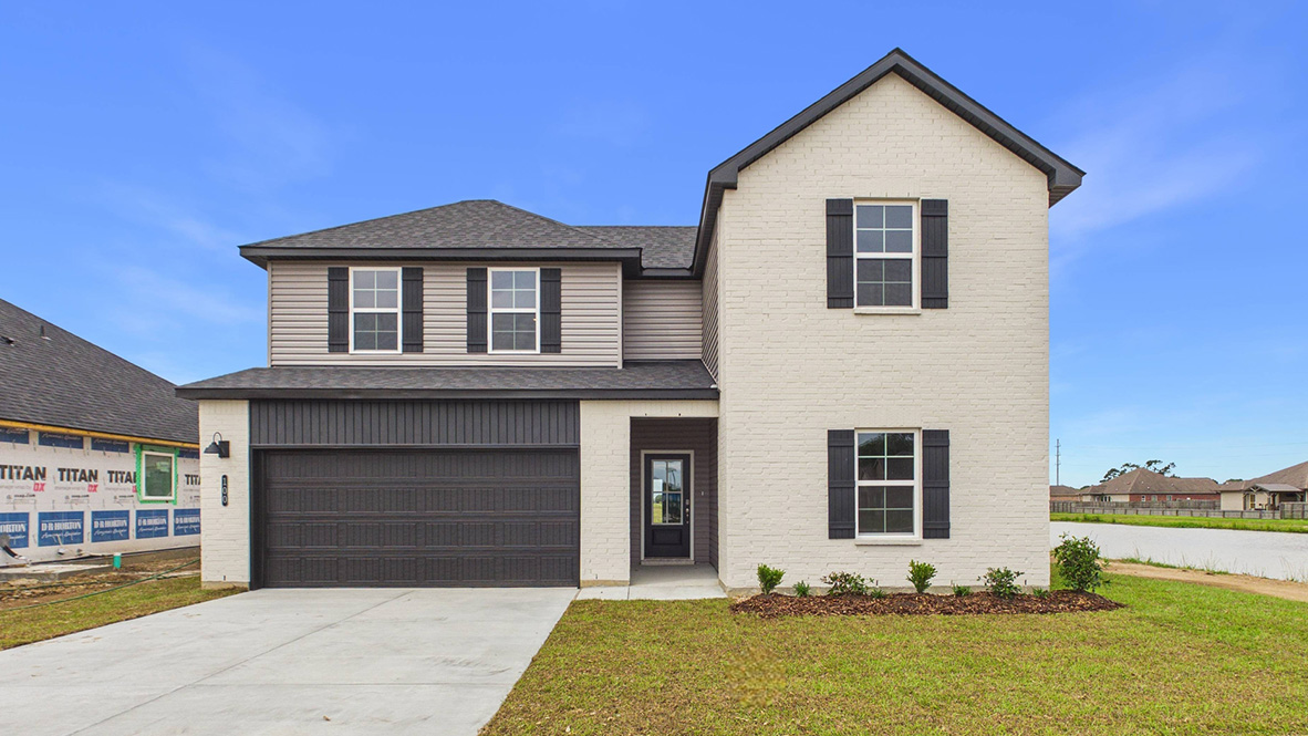 Welcome to 100 Esson Drive in Maurice, LA