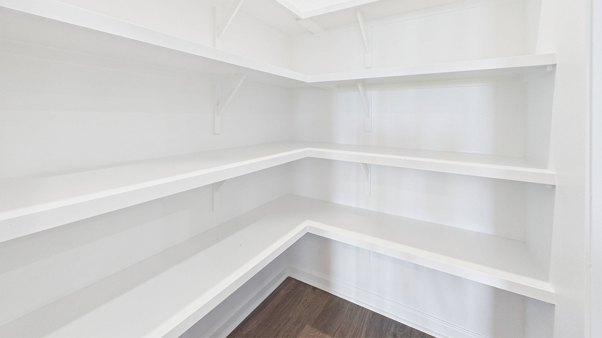 Welcome to 100 Esson Drive in Maurice, LA