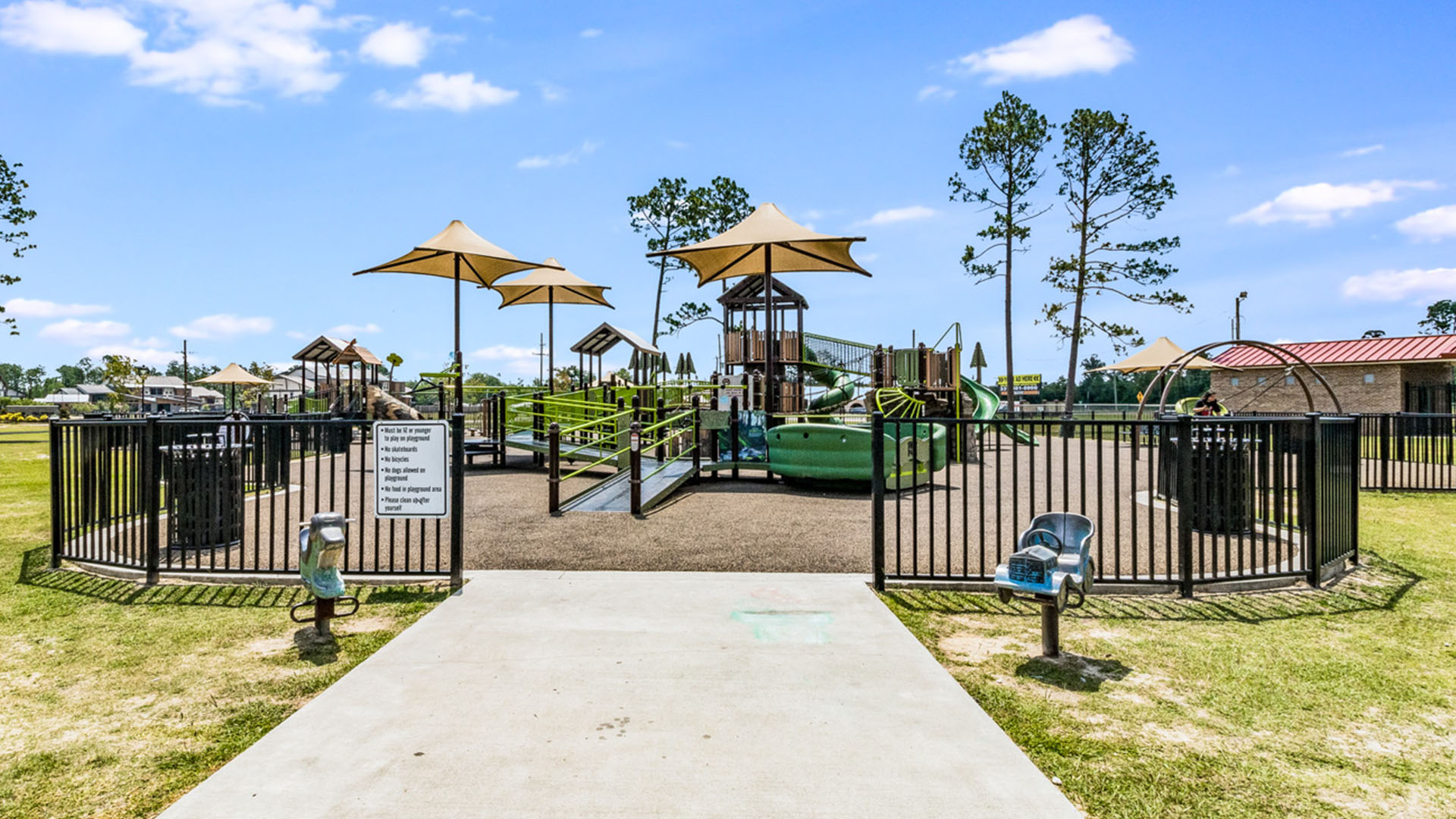 Welcome to Pinehurst in Westlake, Louisiana