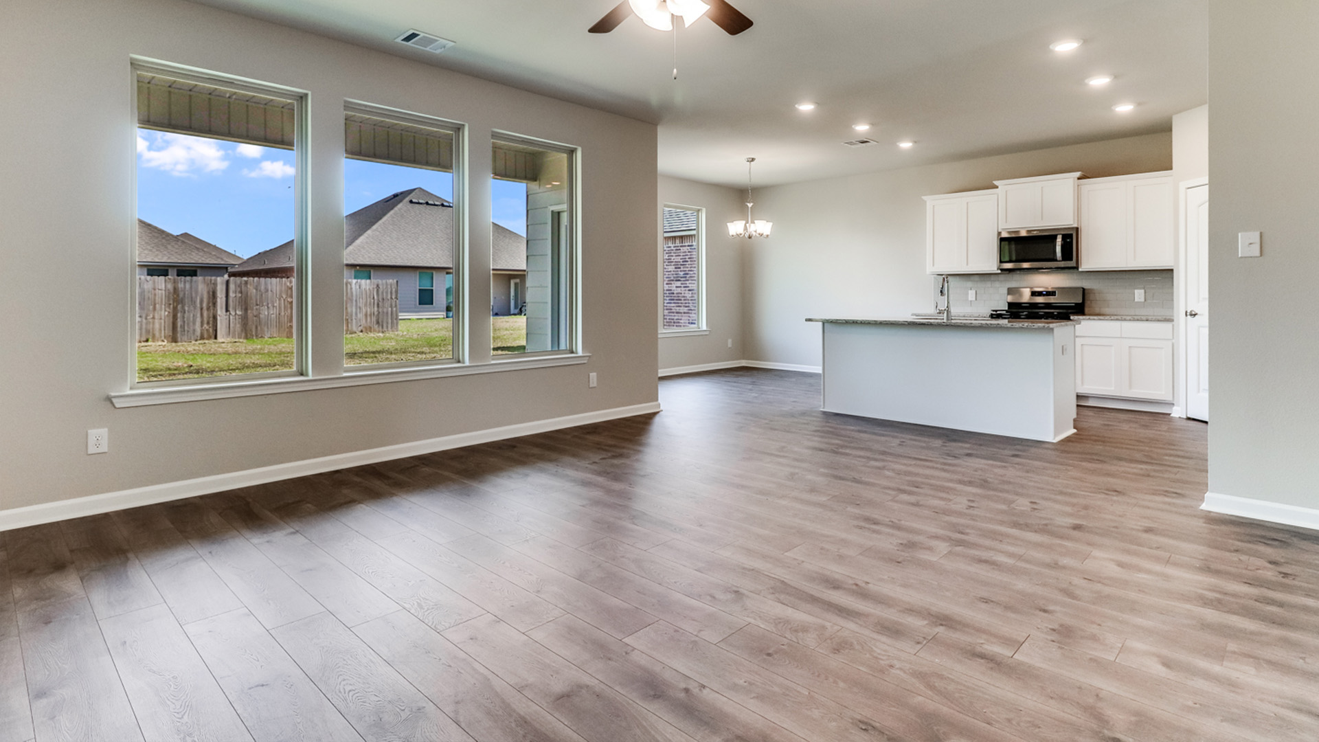 Tour the Vidalia plan in Ridge at Morganfield in Lake Charles, LA