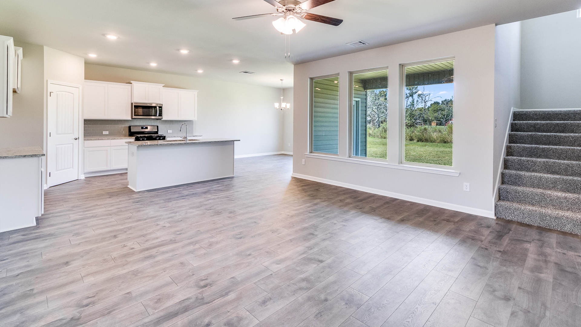 Welcome to 4693 East Ridge Road in Lake Charles, LA