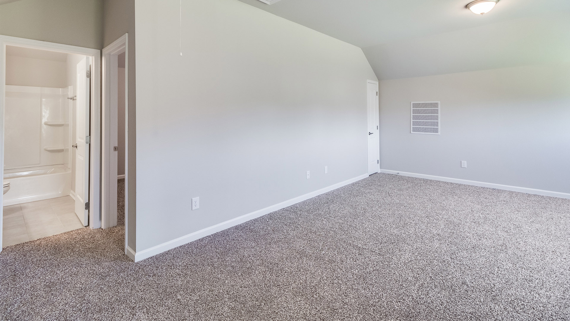 Welcome to 4693 East Ridge Road in Lake Charles, LA