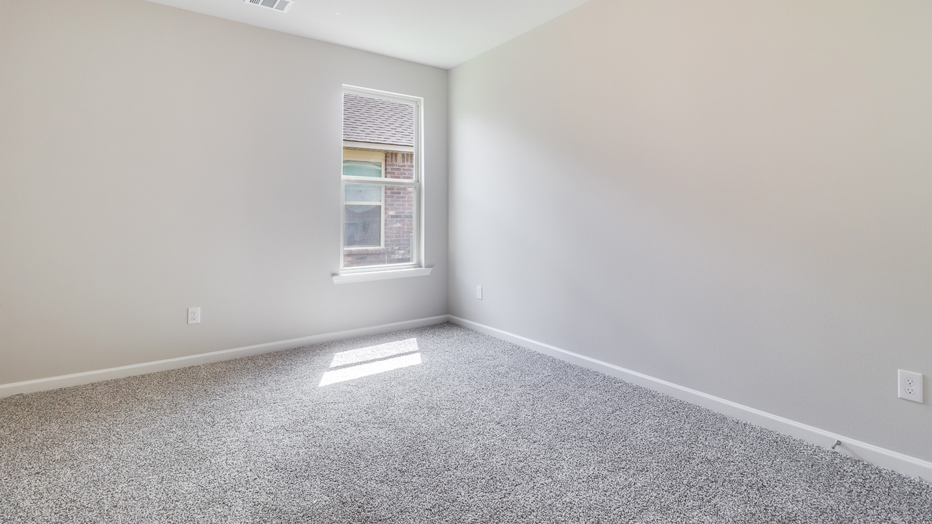 Welcome to 4654 East Ridge Road in Lake Charles, LA