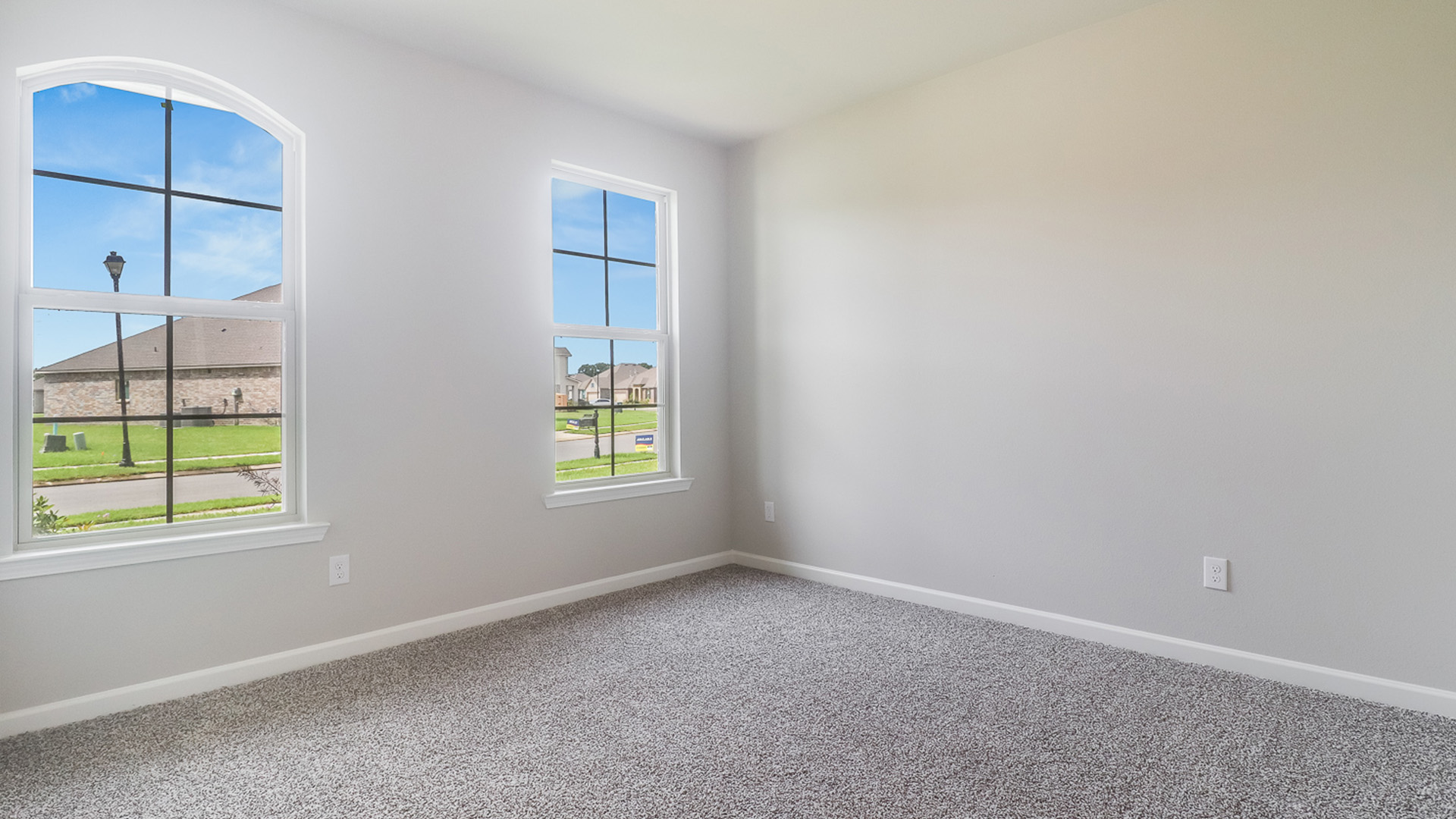 Welcome to 4654 East Ridge Road in Lake Charles, LA