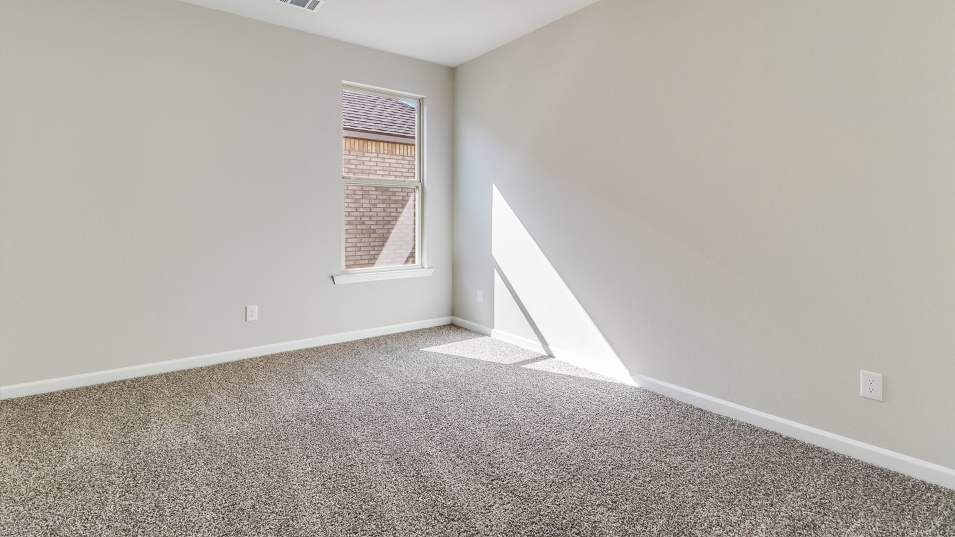 Welcome to 4654 East Ridge Road in Lake Charles, LA